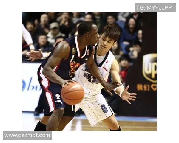 哈德森的传奇之旅探索他的成就与影响力在体育历史中的重要地位